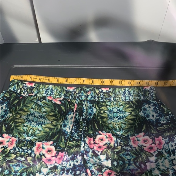1990´S FLOWERED SHORTS main image 0